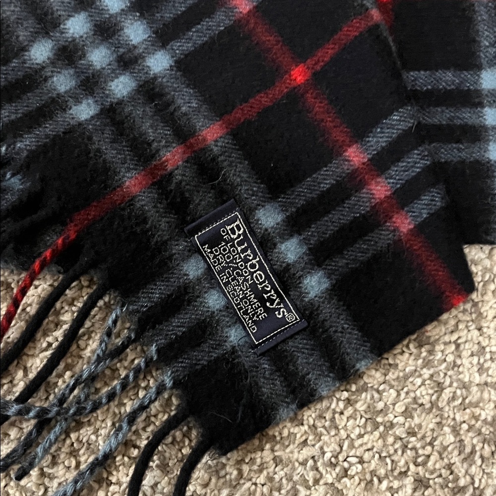 Burberry Plaid Scarf in Black, blue and Red - Picture 2 of 3